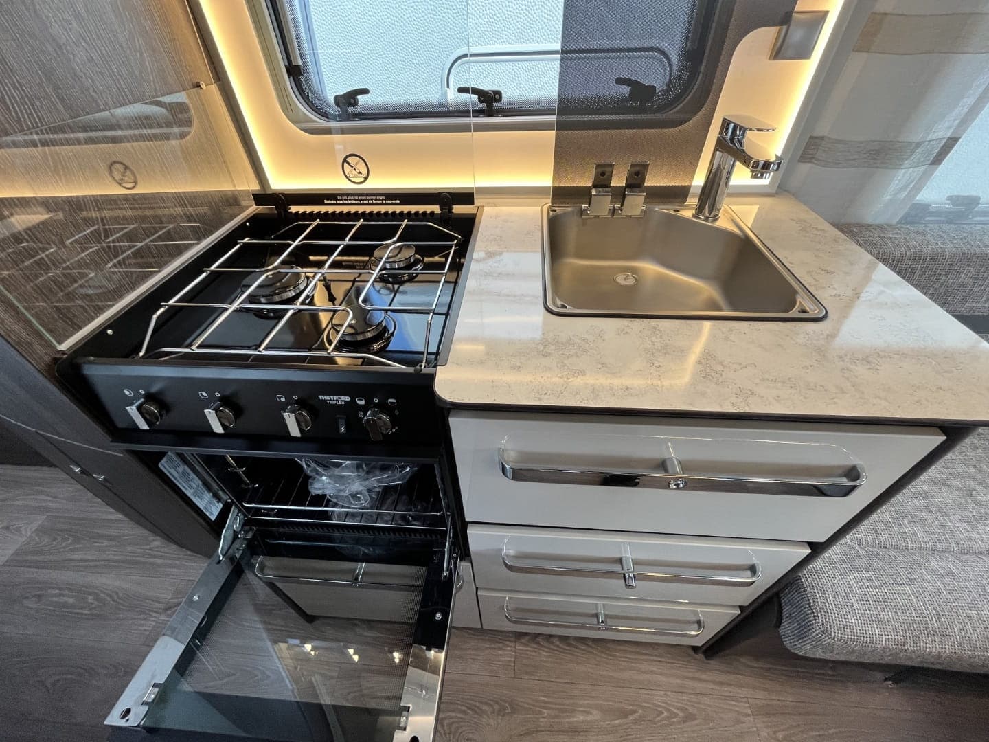 Fendt Diamant 560 - media 8